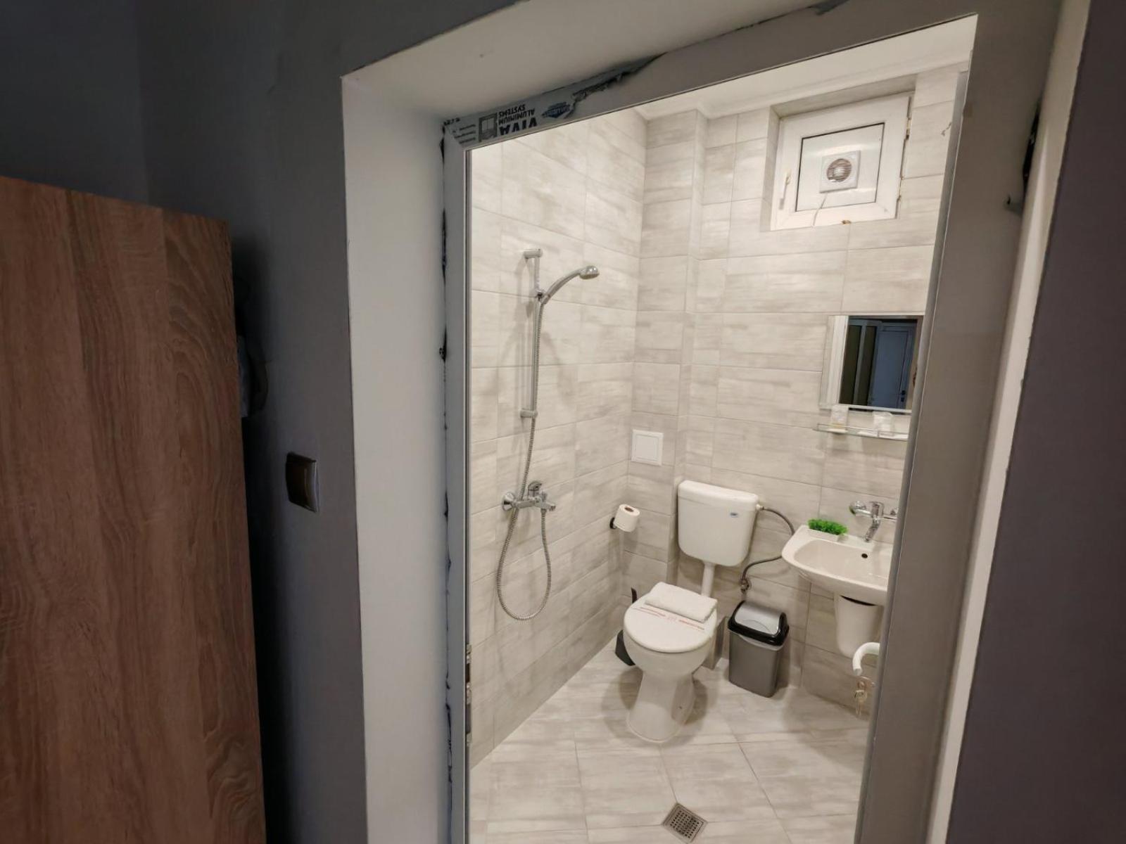 Къща За Гости Пиргос Burgas Exteriör bild