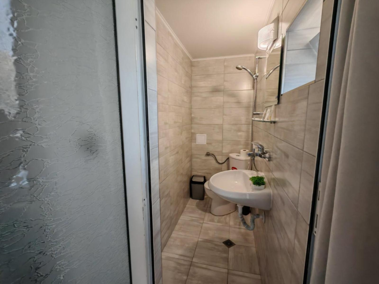 Къща За Гости Пиргос Burgas Exteriör bild
