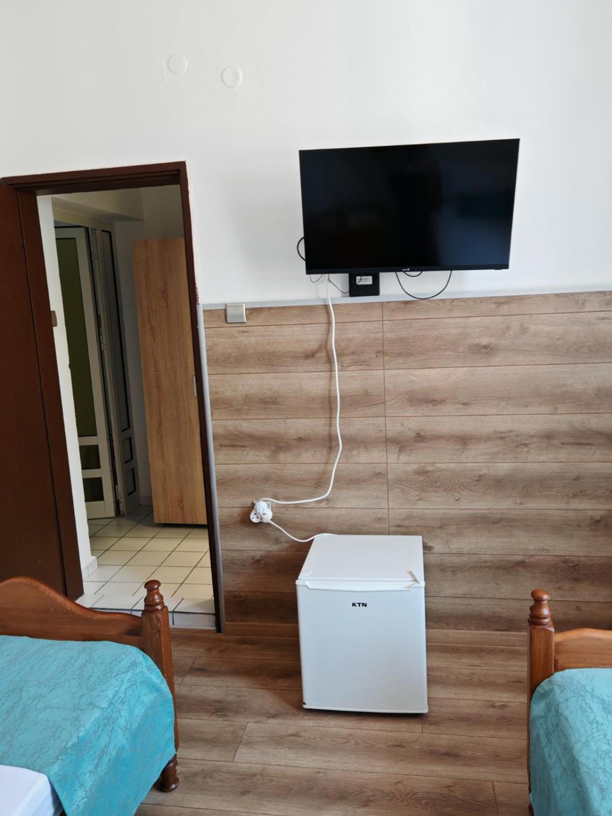 Къща За Гости Пиргос Burgas Exteriör bild